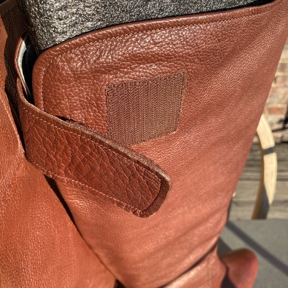 NEW IN BOX KENNETH COLE BROWN TALL BOOT 9/9.5 - Picture 6 of 11